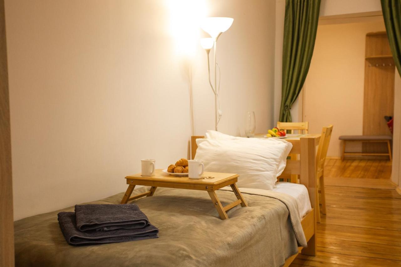 Peaceful Studio On Rynok Square Lviv Extérieur photo